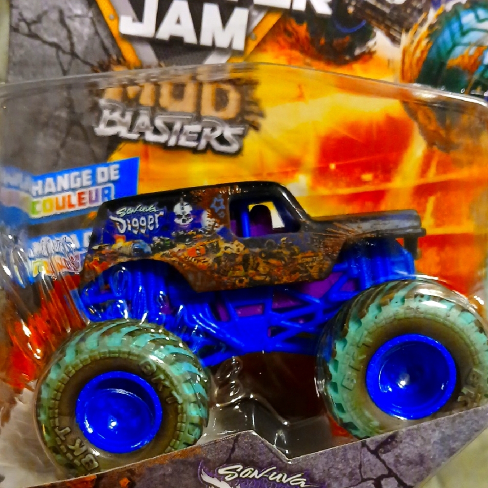 Mud Blasters Color-Changing Toy Truck Son-uv-a-Digger 1/64